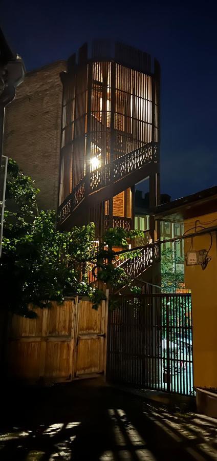 Chikhi Apartment Tbilisi Bagian luar foto