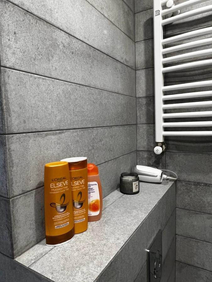Chikhi Apartment Tbilisi Bagian luar foto